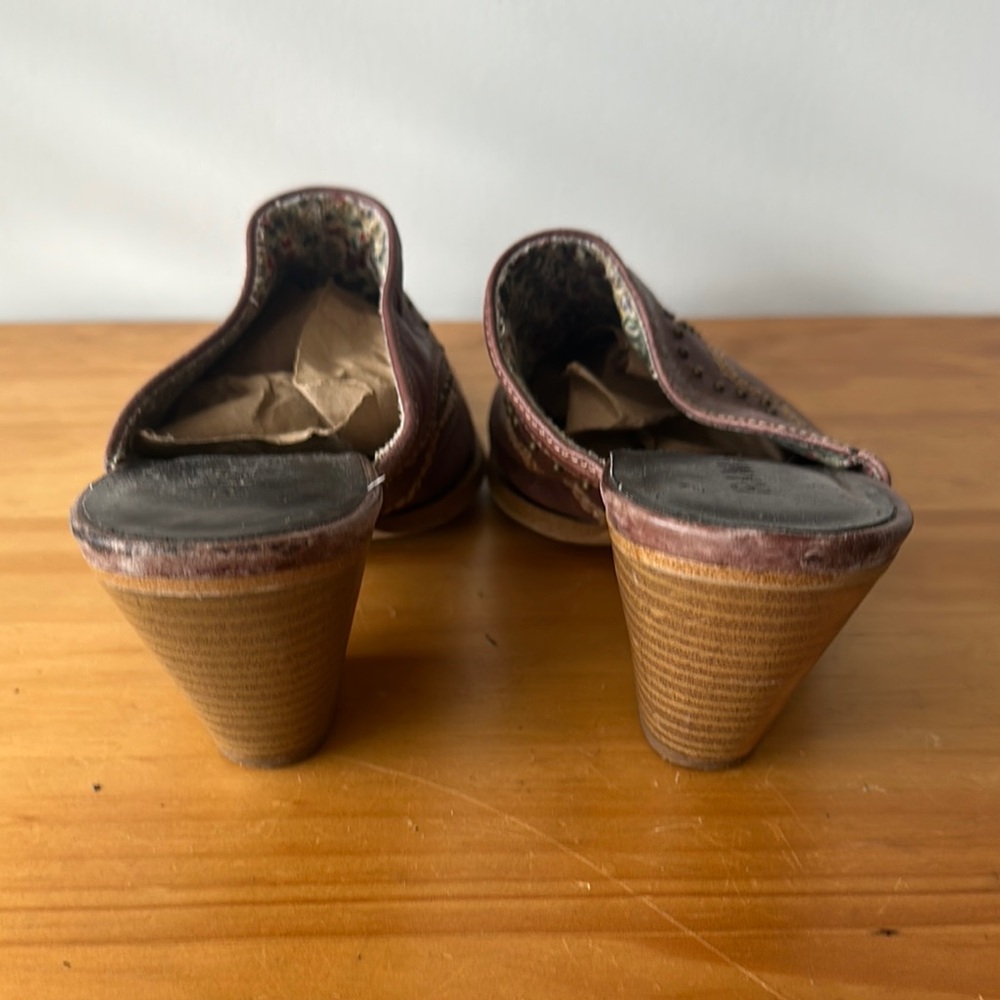 Rampage “Riley” Leather Mules 7.5 - Picture 6 of 8
